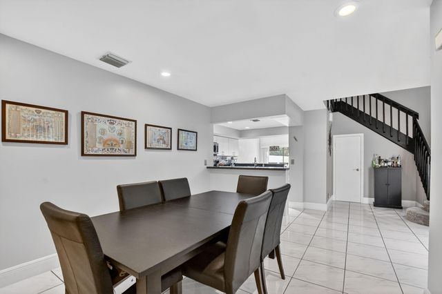 10548 Mendocino Lane, Boca Raton, FL 33428