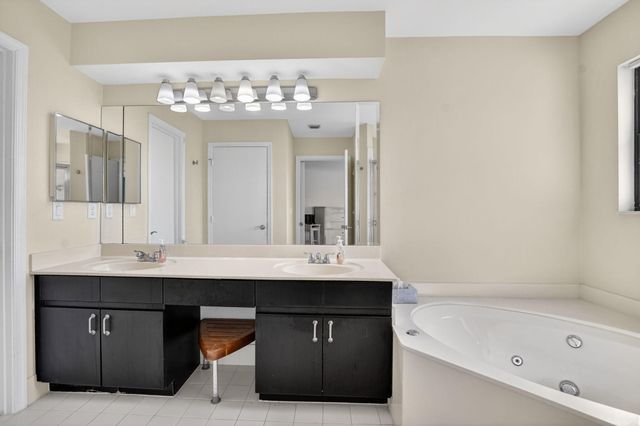 10548 Mendocino Lane, Boca Raton, FL 33428