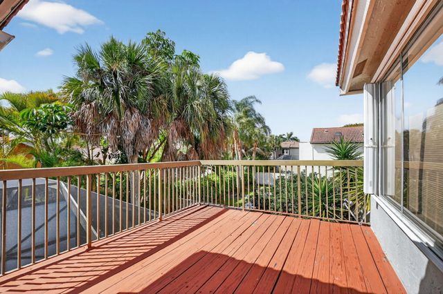 10548 Mendocino Lane, Boca Raton, FL 33428