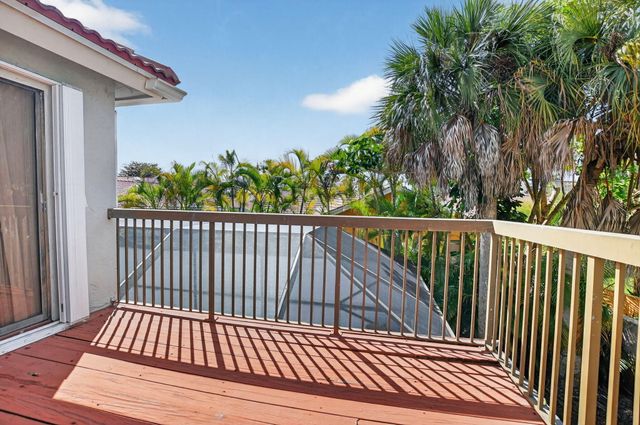 10548 Mendocino Lane, Boca Raton, FL 33428