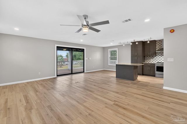 14150 Canal Dr, Pensacola, FL 32507