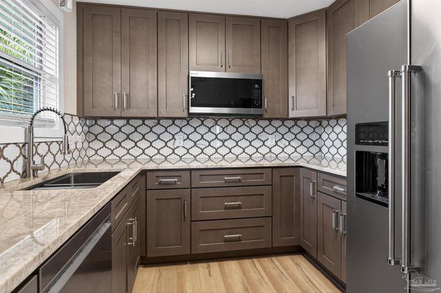 14150 Canal Dr, Pensacola, FL 32507