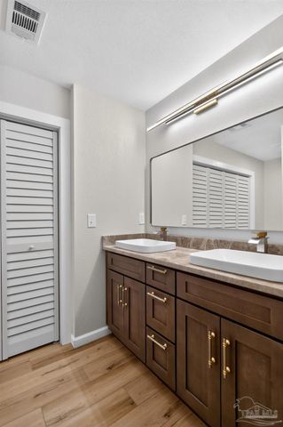 14150 Canal Dr, Pensacola, FL 32507