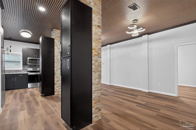 14150 Canal Dr, Pensacola, FL 32507