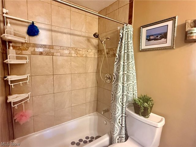 817 Boston Avenue, Elyria, OH 44035