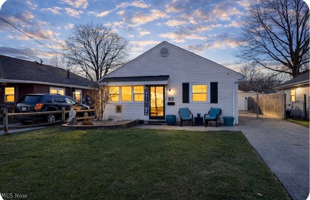 817 Boston Avenue, Elyria, OH 44035