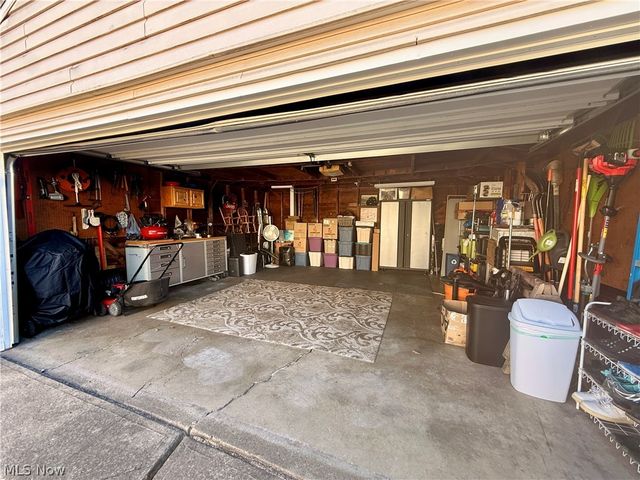 817 Boston Avenue, Elyria, OH 44035