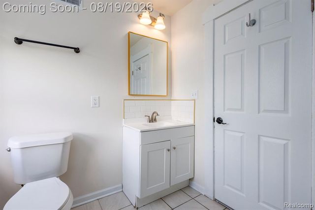 6497 Hazlett Street, Detroit, MI 48210