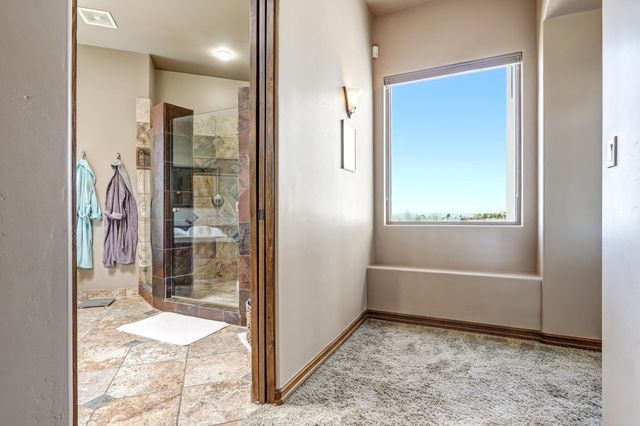 5415 High Desert Place NE, Albuquerque, NM 87111