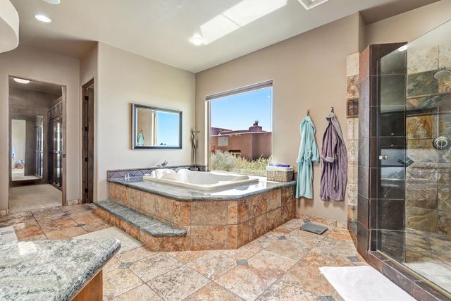 5415 High Desert Place NE, Albuquerque, NM 87111