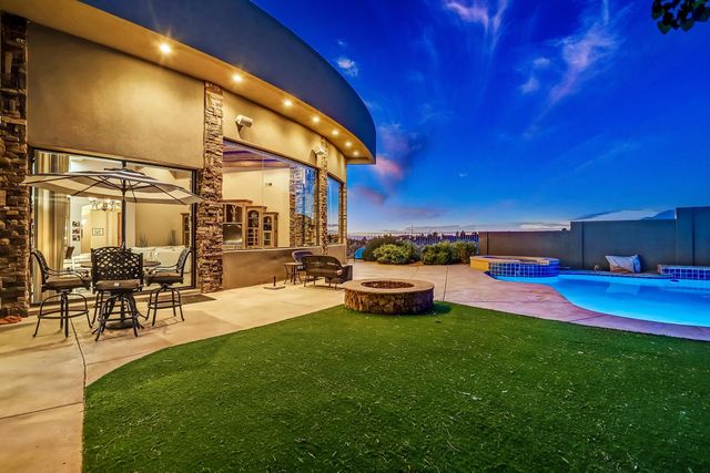 5415 High Desert Place NE, Albuquerque, NM 87111