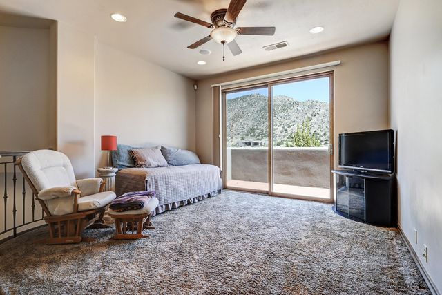5415 High Desert Place NE, Albuquerque, NM 87111