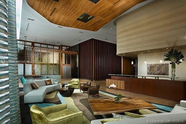 50 BISCAYNE Blvd 3807, Miami, FL 33132