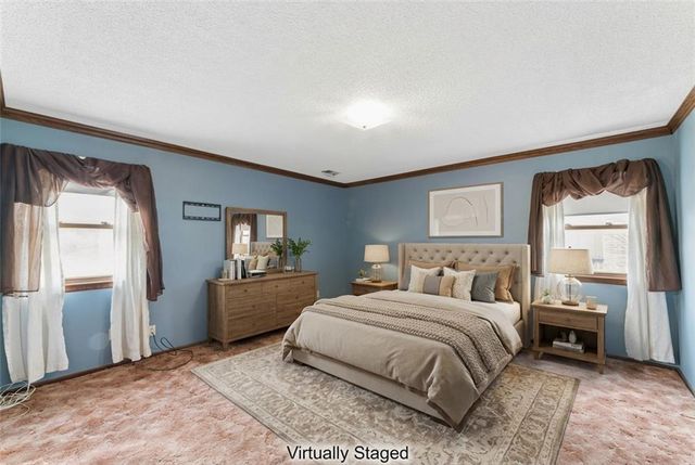 14906 W 89th Street, Lenexa, KS 66215