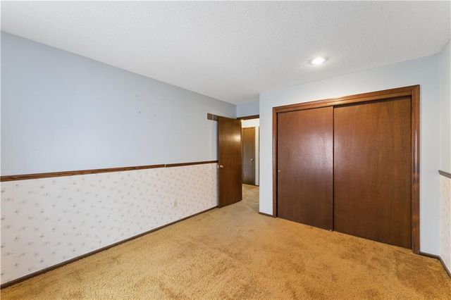 14906 W 89th Street, Lenexa, KS 66215