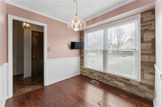 14906 W 89th Street, Lenexa, KS 66215