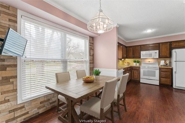 14906 W 89th Street, Lenexa, KS 66215