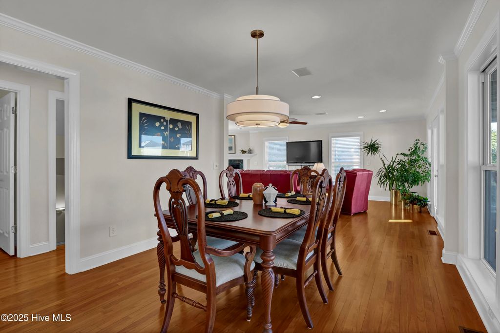 Image 12 of property listing at 1001 Waterview Place, Carolina Beach, NC 28428