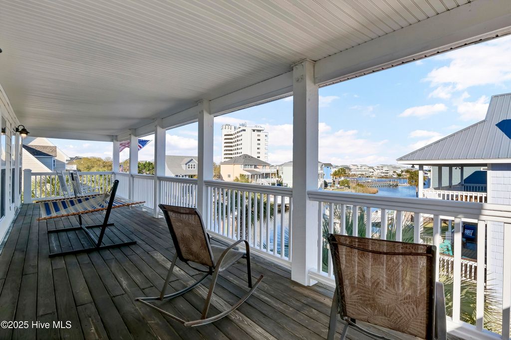 Image 29 of property listing at 1001 Waterview Place, Carolina Beach, NC 28428