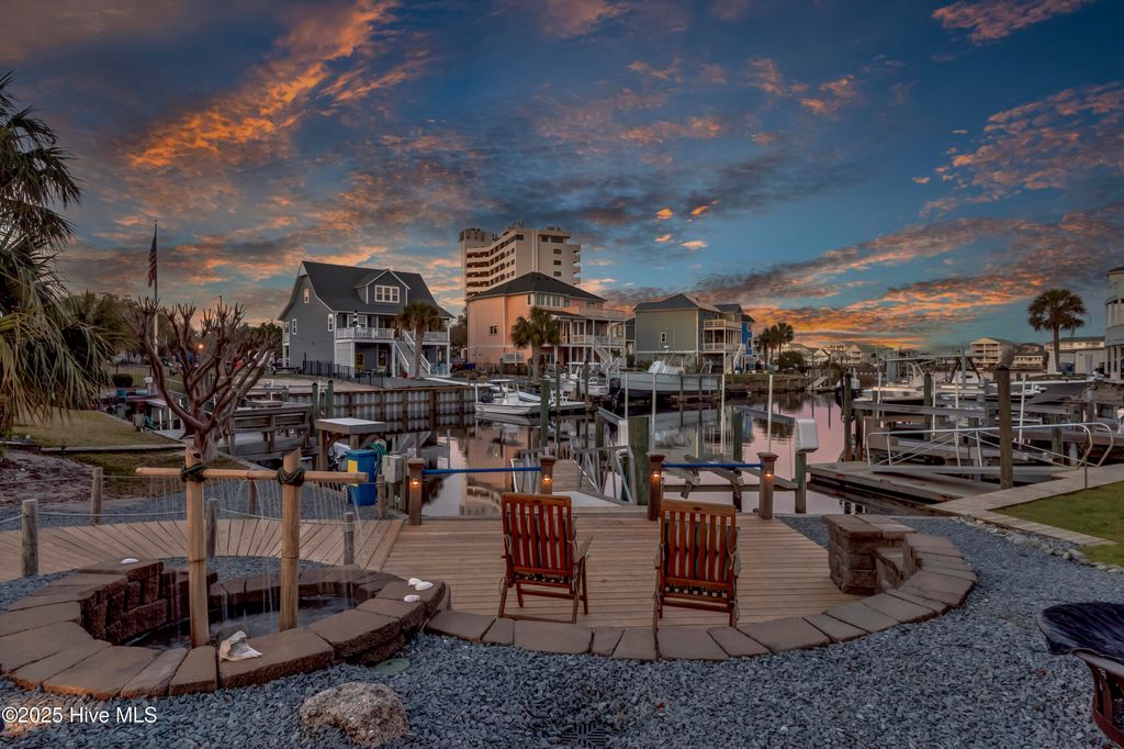 Image 3 of property listing at 1001 Waterview Place, Carolina Beach, NC 28428