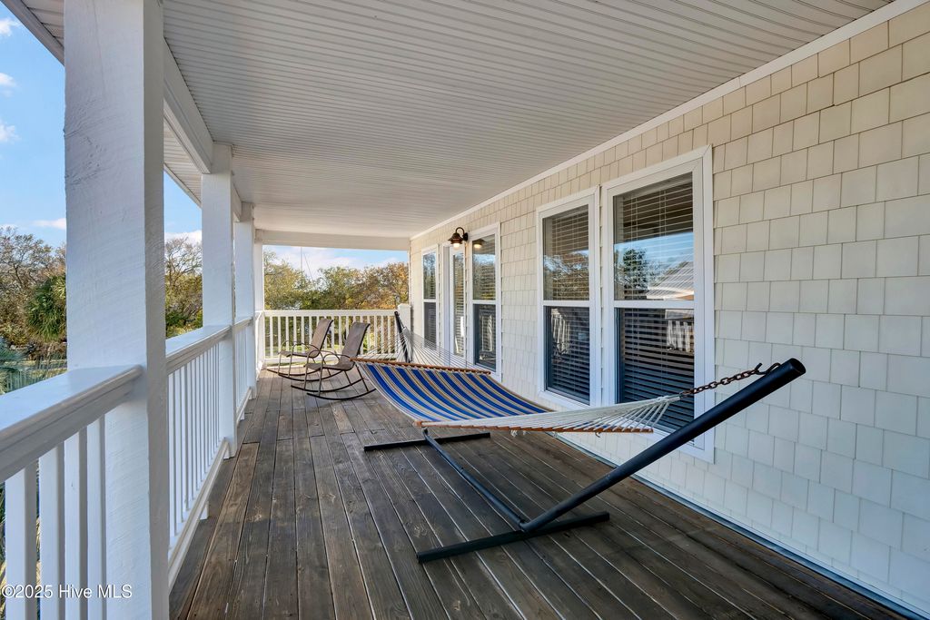 Image 30 of property listing at 1001 Waterview Place, Carolina Beach, NC 28428