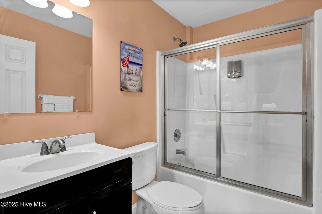 Image 43 of property listing at 1001 Waterview Place, Carolina Beach, NC 28428