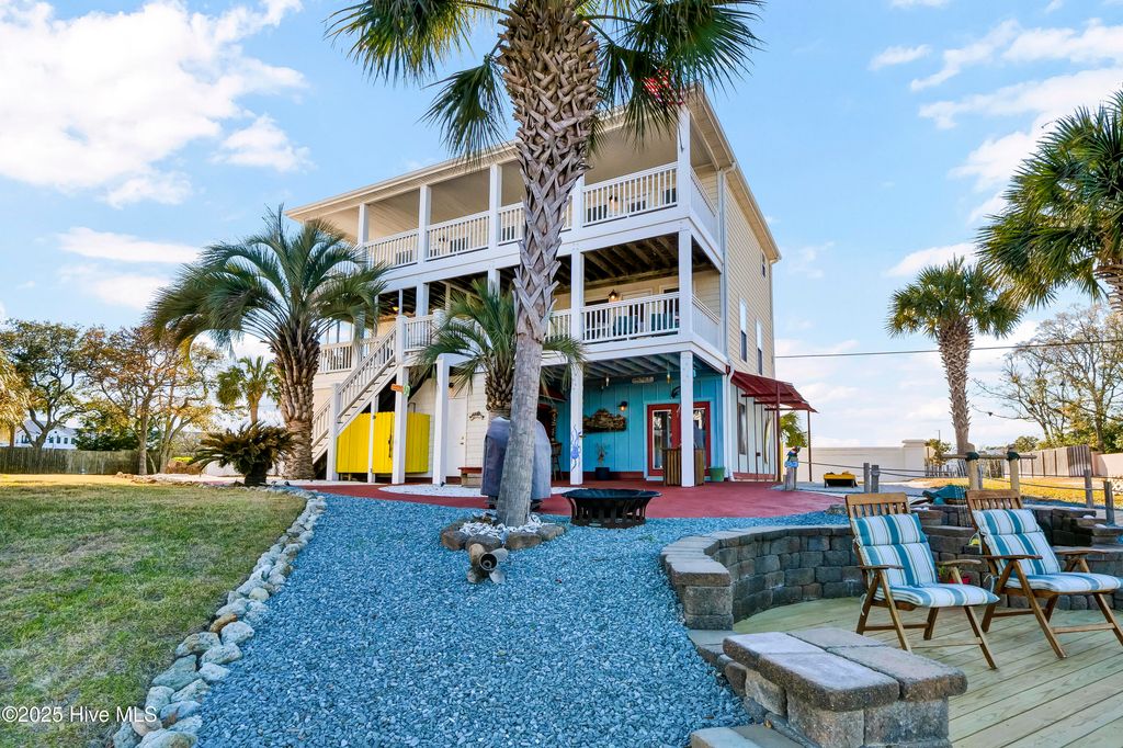 Image 48 of property listing at 1001 Waterview Place, Carolina Beach, NC 28428