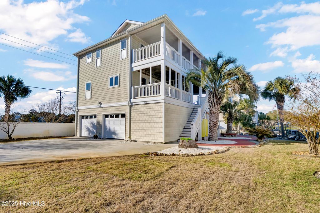 Image 55 of property listing at 1001 Waterview Place, Carolina Beach, NC 28428