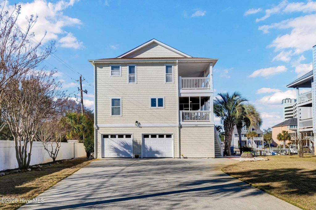 Image 56 of property listing at 1001 Waterview Place, Carolina Beach, NC 28428