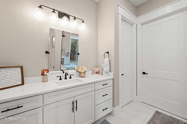 6419 N Highway 70, Crossville, TN 38571