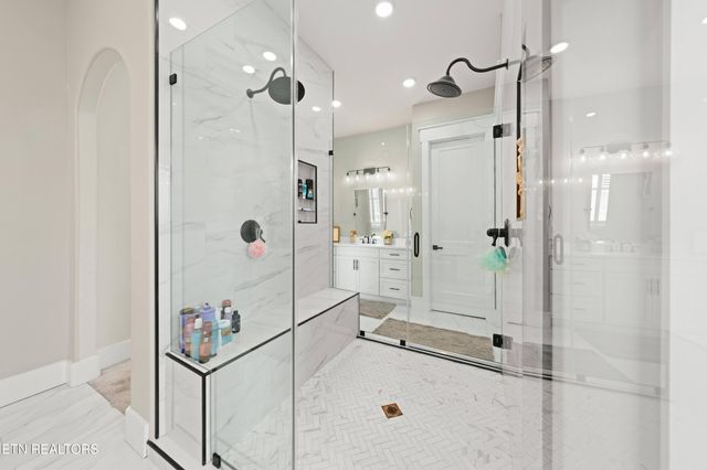 6419 N Highway 70, Crossville, TN 38571