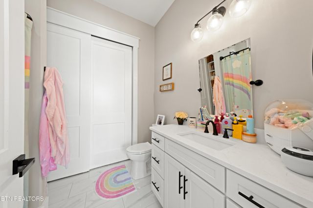 6419 N Highway 70, Crossville, TN 38571