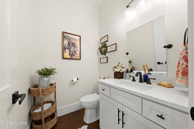 6419 N Highway 70, Crossville, TN 38571