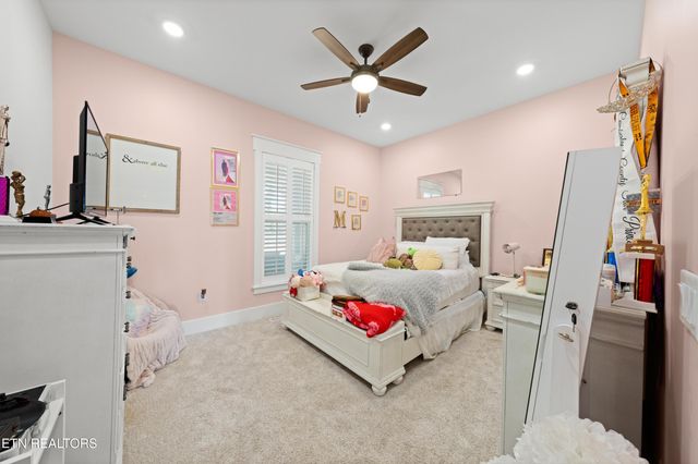 6419 N Highway 70, Crossville, TN 38571