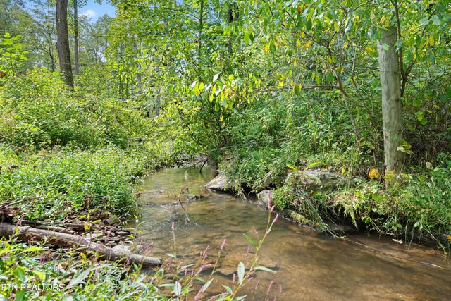 6419 N Highway 70, Crossville, TN 38571