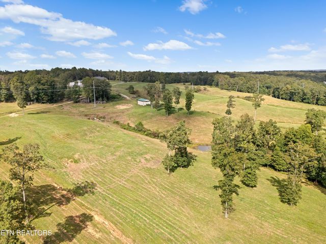 6419 N Highway 70, Crossville, TN 38571