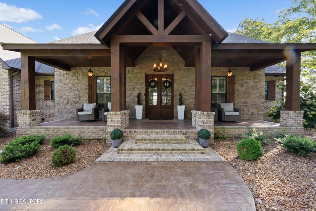 6419 N Highway 70, Crossville, TN 38571