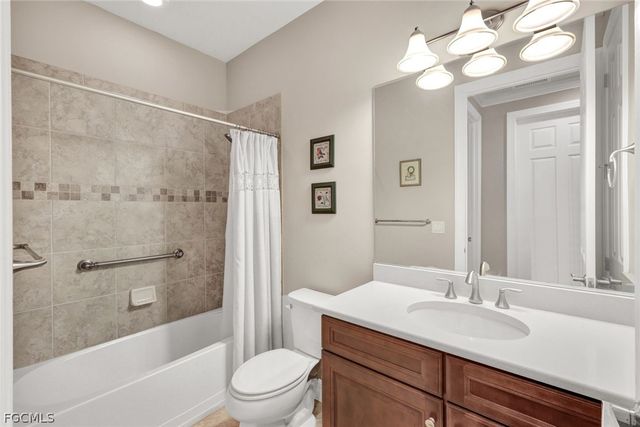 11807 Dixon DR, Fort Myers, FL 33913