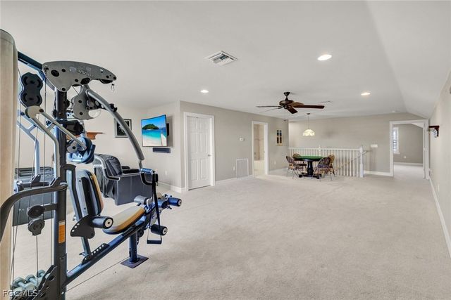 11807 Dixon DR, Fort Myers, FL 33913