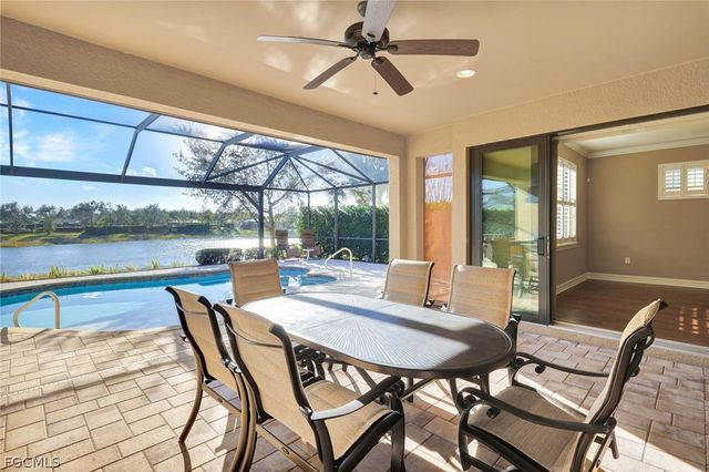 11807 Dixon DR, Fort Myers, FL 33913