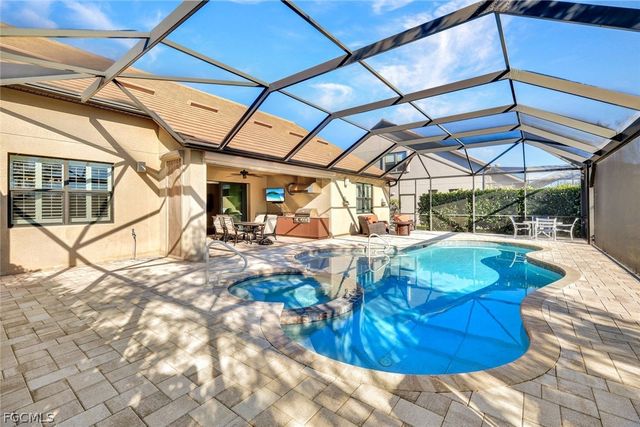 11807 Dixon DR, Fort Myers, FL 33913