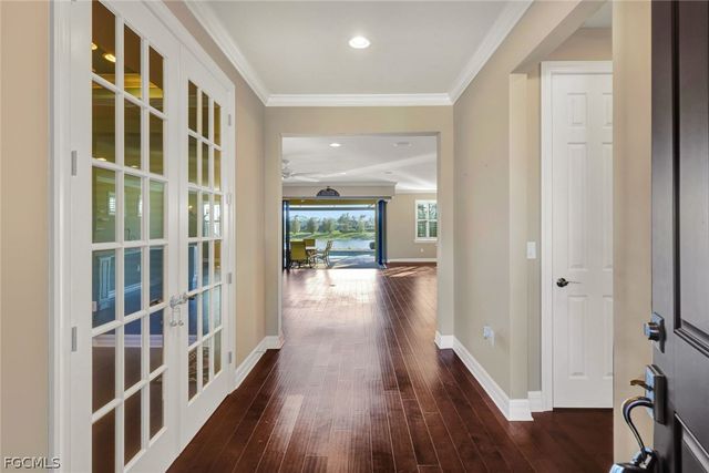 11807 Dixon DR, Fort Myers, FL 33913