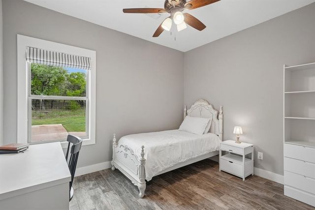 190 Magnolia Meadow, Canyon Lake, TX 78133