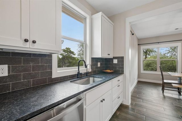 190 Magnolia Meadow, Canyon Lake, TX 78133