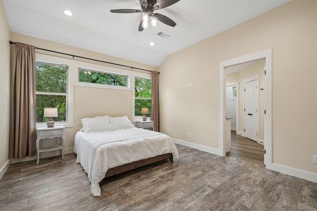 190 Magnolia Meadow, Canyon Lake, TX 78133