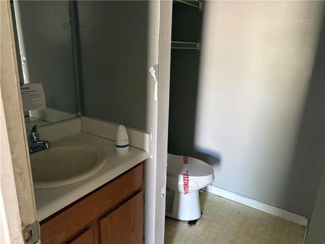 3040 Garnet Way, Atlanta, GA 30349