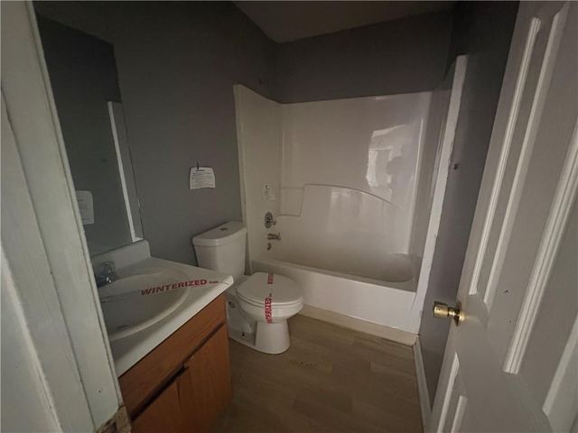 3040 Garnet Way, Atlanta, GA 30349