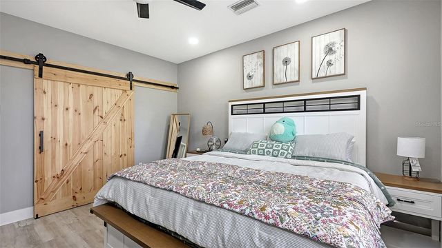 3827 PARKRIDGE CIRCLE 1-102, Sarasota, FL 34243