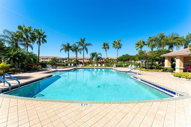 3827 PARKRIDGE CIRCLE 1-102, Sarasota, FL 34243
