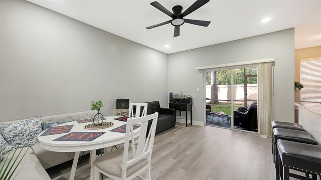 3827 PARKRIDGE CIRCLE 1-102, Sarasota, FL 34243
